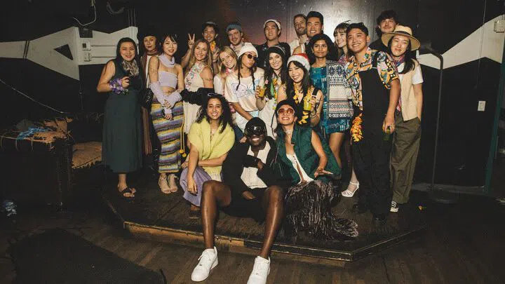 Любимото парти приложение на Gen Z се казва Partiful – и вече тревожи технологичните гиганти