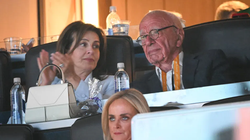 От цар в зрител: Изолираният Мърдок, който загуби медийната си власт над Тръмп