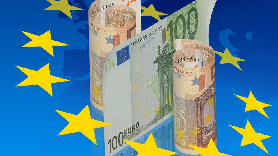 ЕЦБ: Домакинствата в ЕС трябва да държат спестени пари в брой у дома