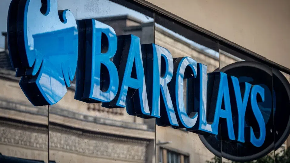 Barclays регистрира 23% скок на приходите за Q3