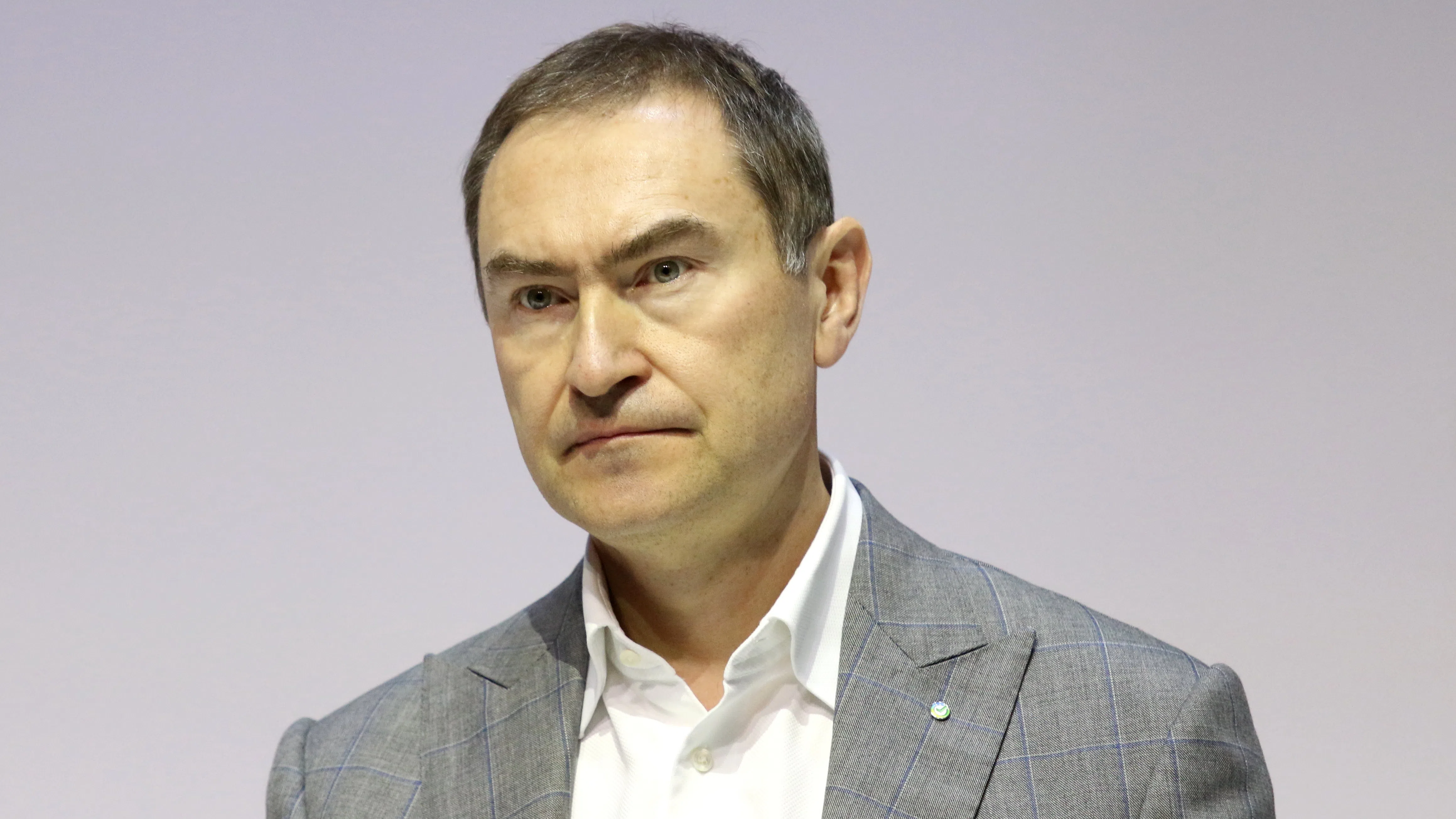 Александър Ведяхин: САЩ и Китай ни изпреварват с 6-9 месеца в AI надпреварата