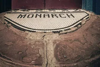 Хотел, обитаван от духове, със стаи, посветени на серийни убийци