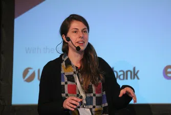 Емили Рейно: Ще мине време, преди AI да замени маркетолозите