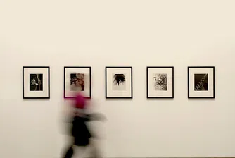 Почти унищожена картина на Банкси се продаде за 25 млн. долара