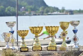 Бъдещи спортни шампиони имат нужда от теб