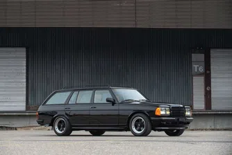Най-якият Mercedes W123 очаква своя собственик