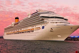 Круизните кораби спряха да плават. Какво ще се случи с тях?