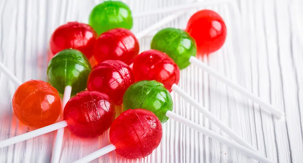 Уволниха министър заради поръчка на близалки за над 2 млн. долара