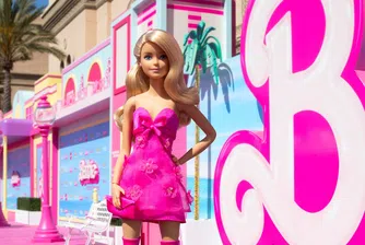 Продажбите на кукли Барби са скочили с 25% след премиерата на филма