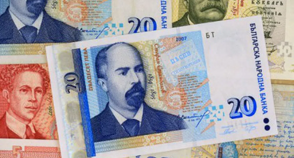 Средната работна заплата в България с растеж от 123% за 10 г.