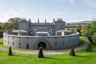 Пет елегантни имота търсят нови собственици. По възможност да са милионери