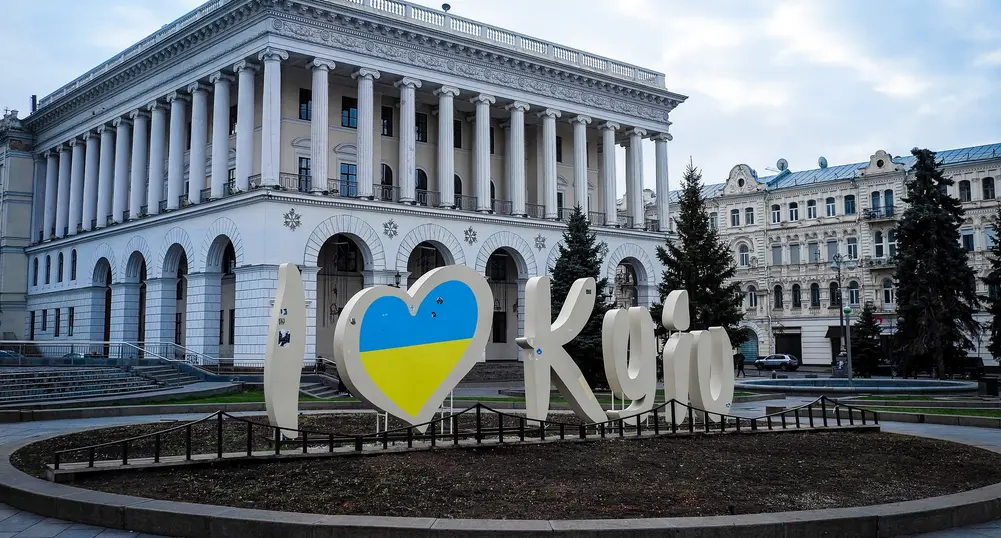 Украинци искат замяна на местната валута с щатския долар