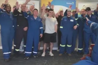 Над 40 служители живяха и работиха в завод 28 дни без прекъсване