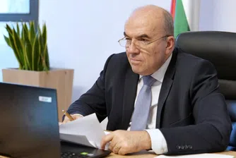 Външният министър е освободен от длъжност с указ на президента Румен Радев