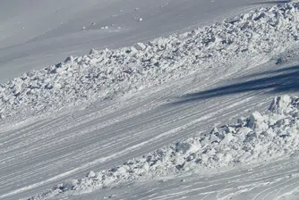 Лавина затрупа италиански хотел, всички в него загинаха