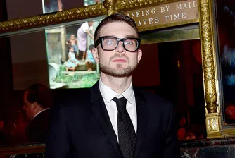 Милиардерът Джордж Сорос предава контрола върху империята на сина си