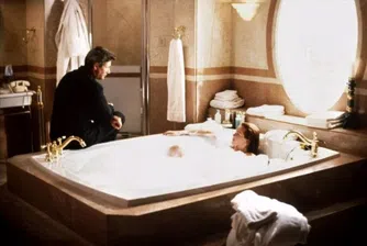 Идеи за интериора на банята от любими филми