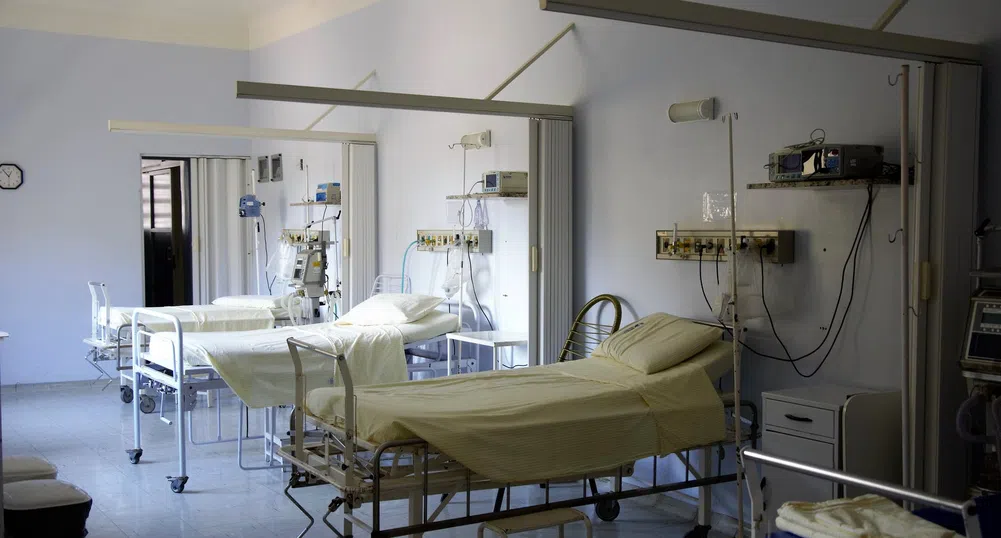 Жена се събуди 3 седмици след като я обявиха за починала