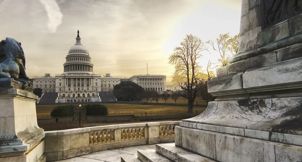 Какво включва спасителният план на американския Конгрес?