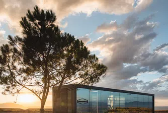 Това е първият в света самостоятелен хотел-капсула