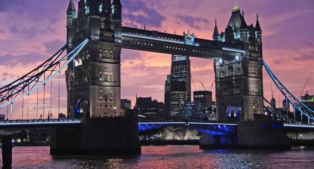 Червен код за температури до 41 градуса за голяма част от Англия