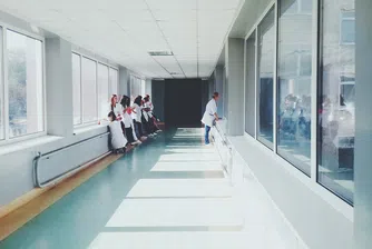 Медицинските сестри у нас са намалели с 30 000 за две години