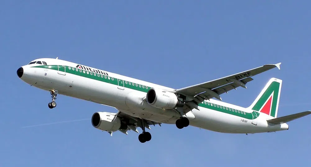 Италия отново налива средства в закъсалата Alitalia