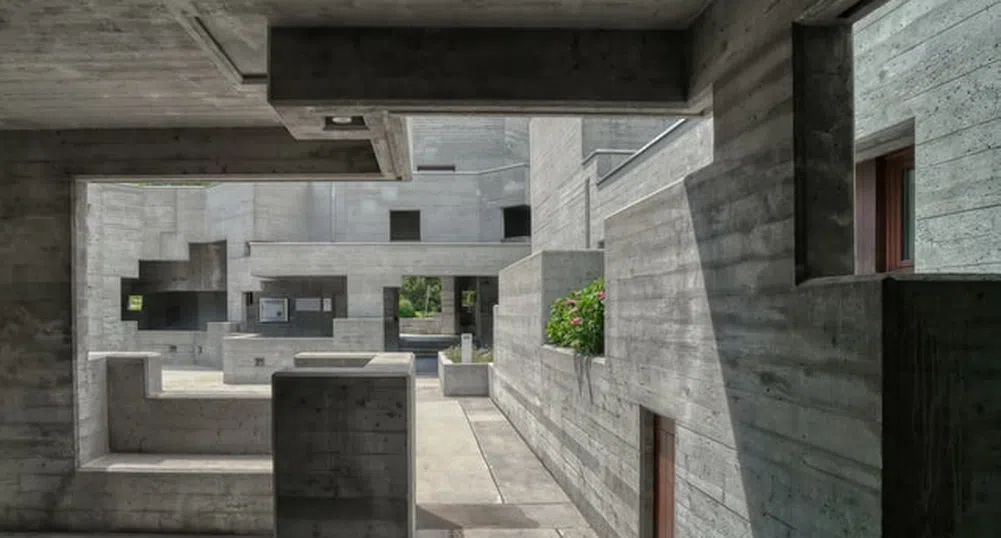 Сграда на Марсел Бройер отваря отново като луксозен хотел