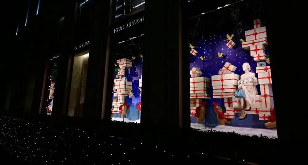 Лукс на тъмно: Бутиците на LVMH в Маями гасят осветлението