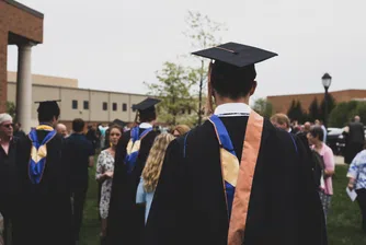 Още жалби срещу плана на Джо Байдън за отмяна на студентски дългове