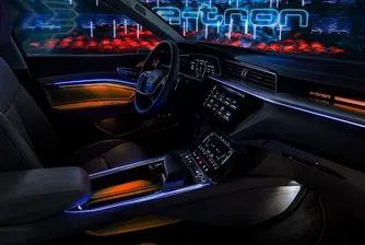 Кросоувърът Audi e-tron отвътре: официални снимки