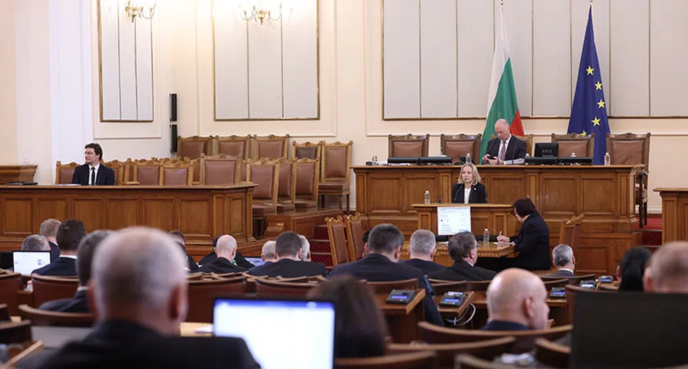 НС прие на първо четене законопроекти за корупцията по висшите етажи