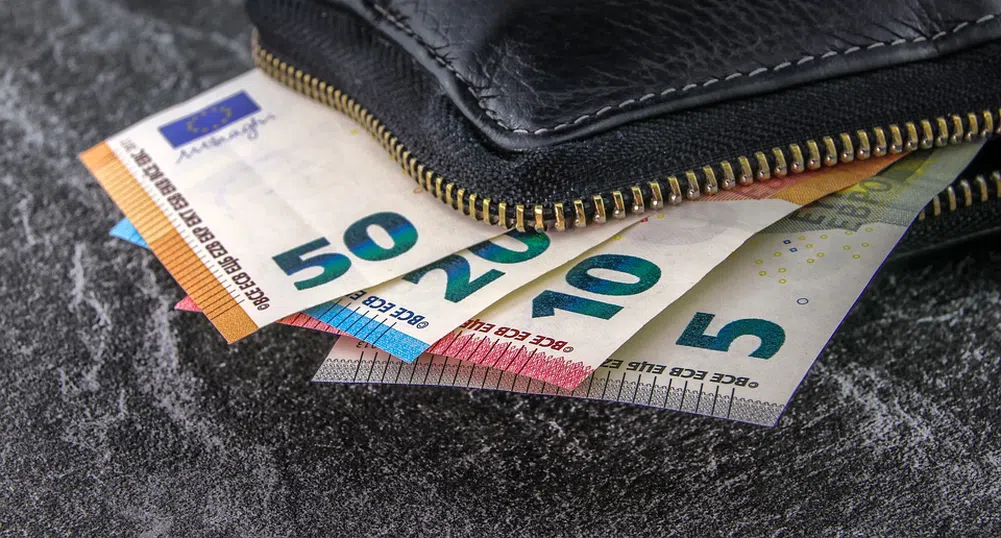 Фонд на Алианц продаде 1 млн. акции от ИХ България