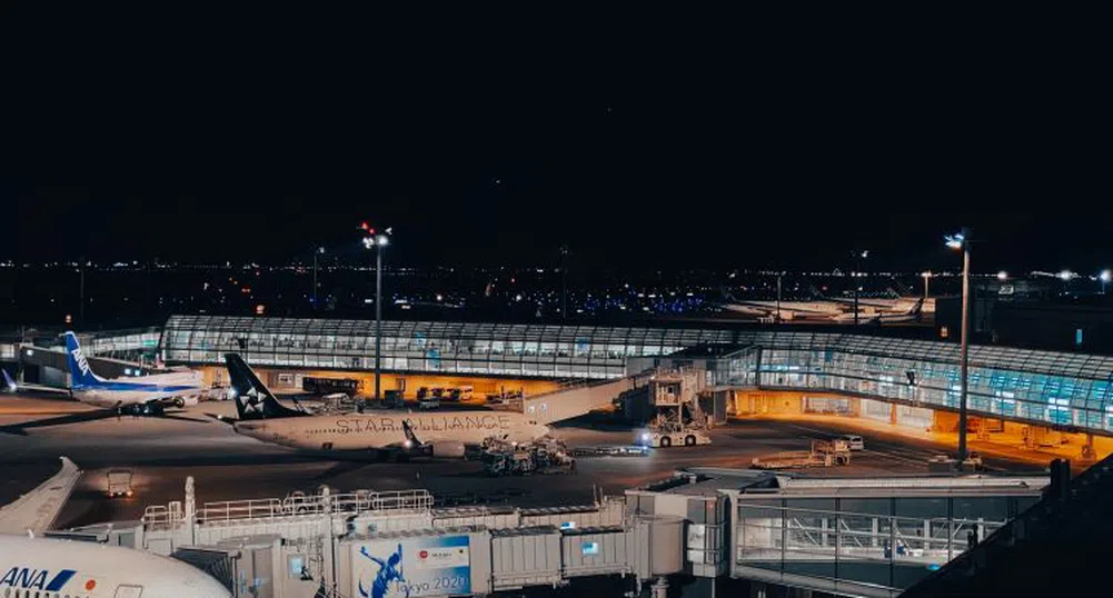 Тежка авиокатастрофа в Япония след мощния трус от Нова година