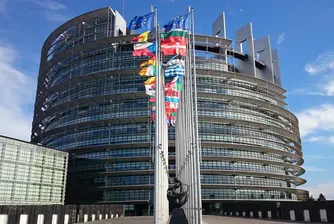 Европарламентът няма да заседава в Страсбург до септември