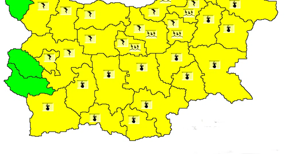 Жълт код за опасни горещини в почти цялата страна днес