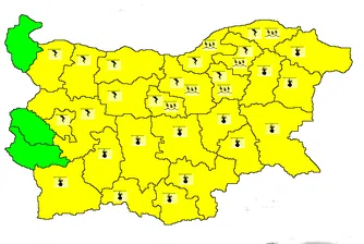 Жълт код за опасни горещини в почти цялата страна днес