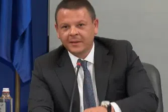 Вицепремиерът Алексиев: Няма осигурени количества газ за октомври