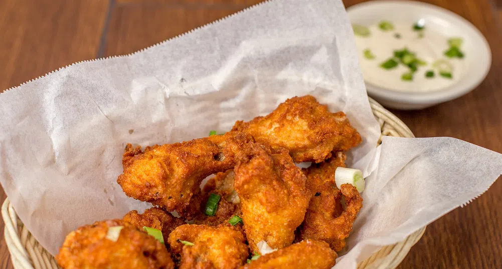 KFC отваря хотел в Лондон, в стаите ще има бутони за доставка на пиле