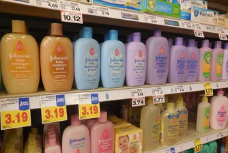 Johnson & Johnson трябва да плати $417 млн. на болна от рак жена