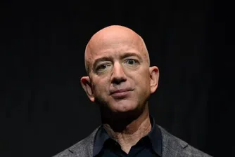 Джеф Безос притежава самолети за 150 милиона долара