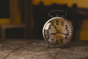 Ще се откаже ли Европа от "местенето на стрелките"?