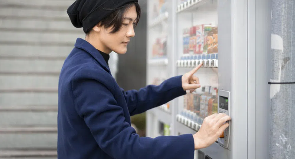 Най-шантавите вендинг машини на планетата