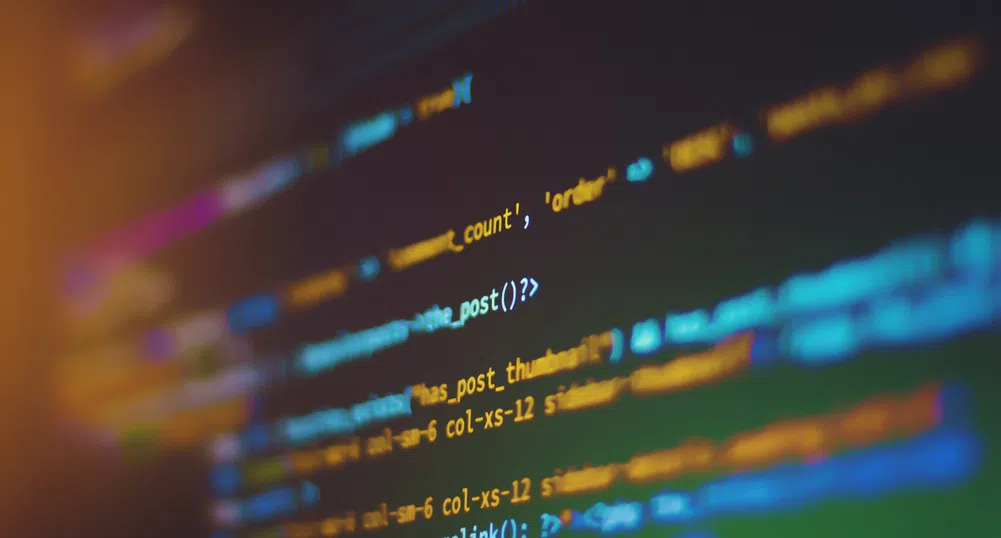 Чатботът на Google вече може да програмира на 20 езика