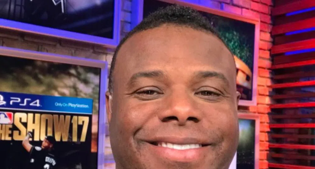 Той се отказа през 2010 г., но все още получава по 3.5 млн. долара на сезон