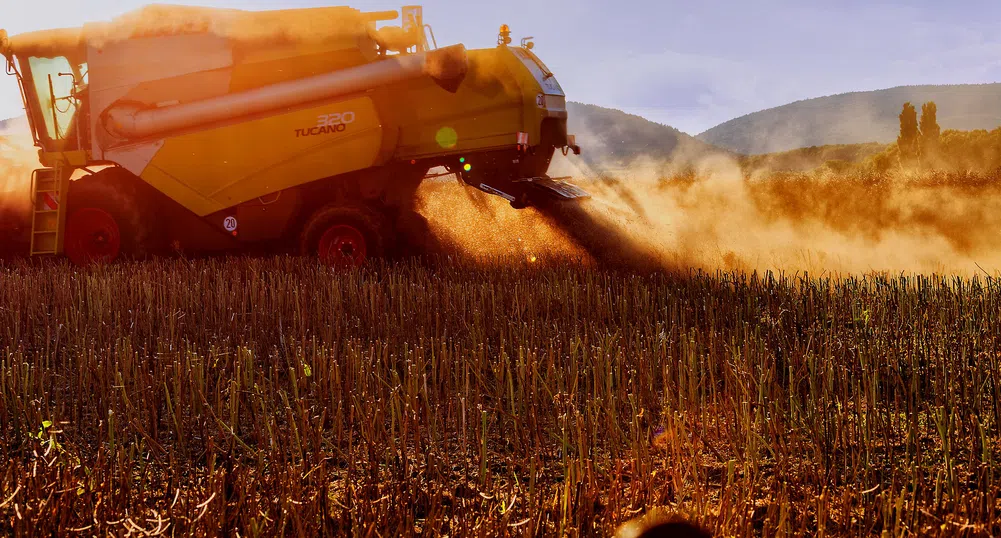 Земеделието продължава да е водещ отрасъл в селското стопанство