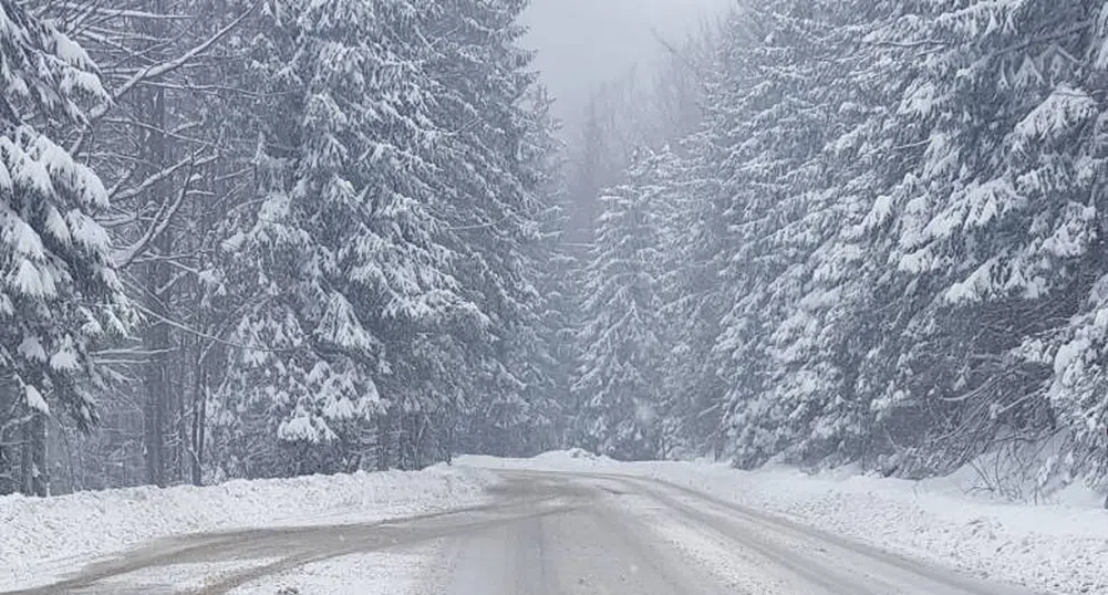 234 машини обработват републиканските пътища