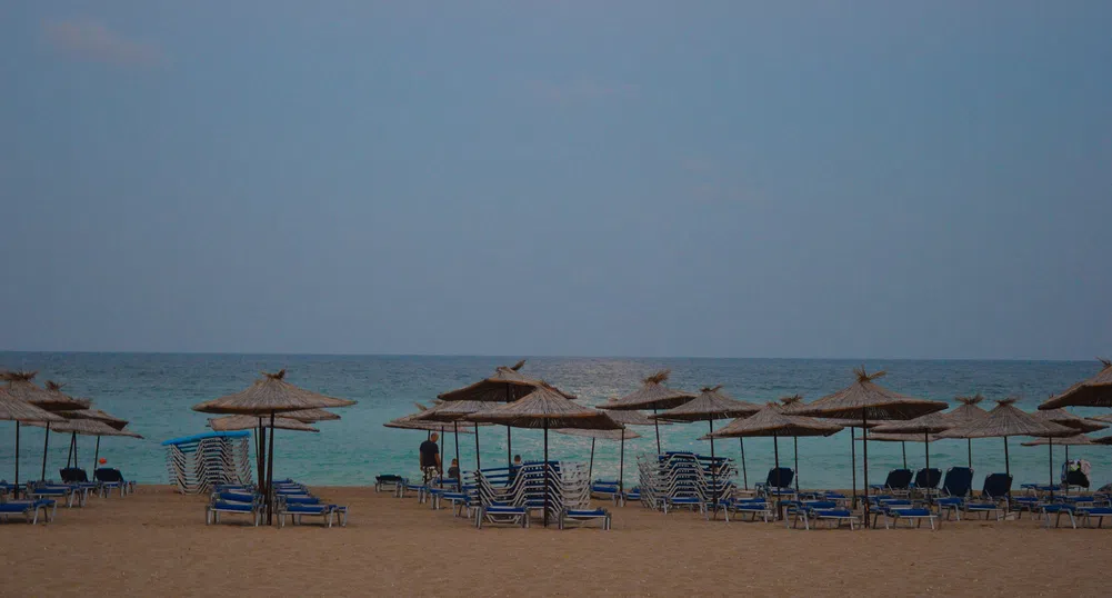 Над 22 000 работни места запазени в туризма с мярката 80/20