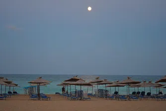 Над 22 000 работни места запазени в туризма с мярката 80/20