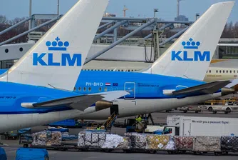 Вълна от искове залива авиокомпаниите заради твърдения, че са екологични